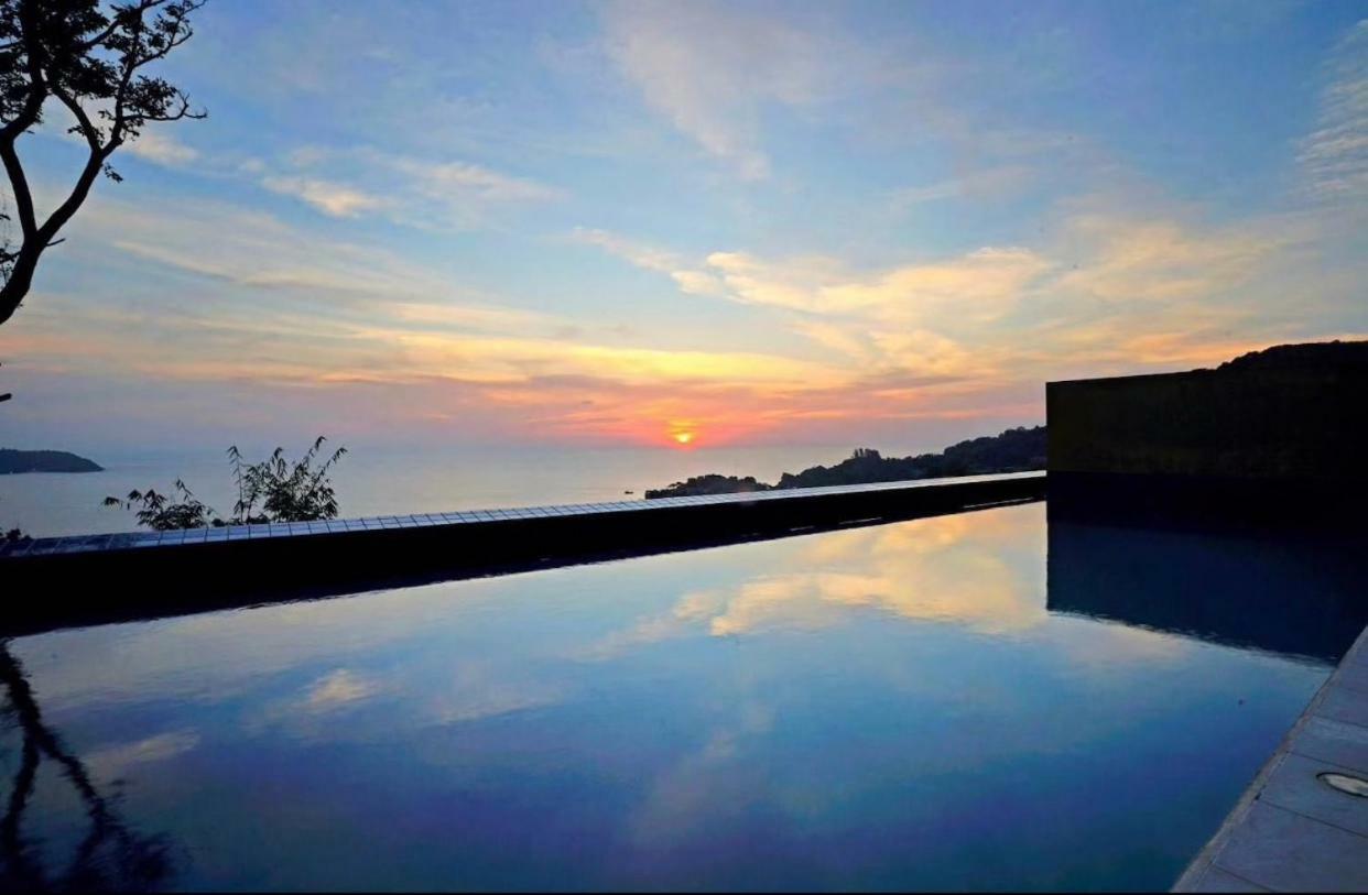 Grand Bleu Ocean View Pool Suite Strand Kamala Exterior foto