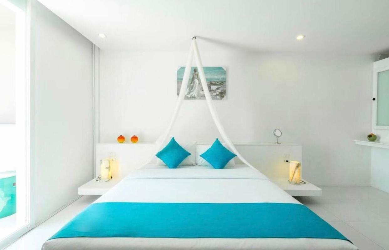 Grand Bleu Ocean View Pool Suite Strand Kamala Exterior foto
